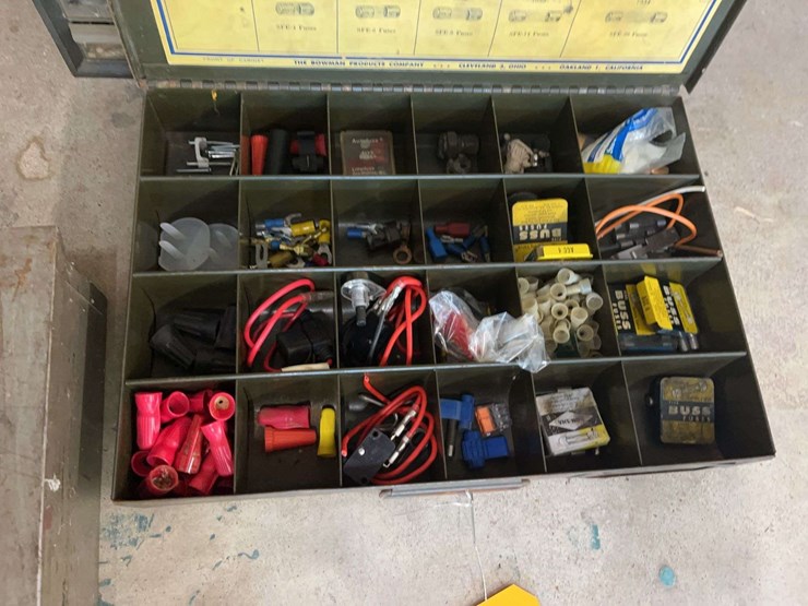 screw-cabinet,-electrical-assortment,-wood-keys-image-4