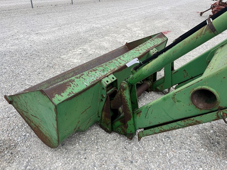 john-deere-265-image-3