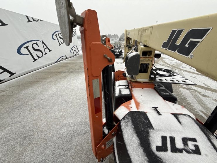 2018-jlg-t350-image-15