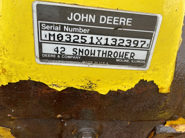 john-deere-300-image-6