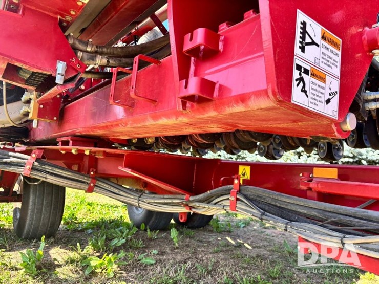 2012-case-ih-1240-image-68