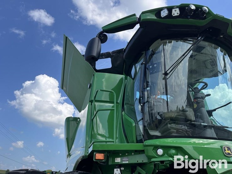 2024-john-deere-s780-image-11