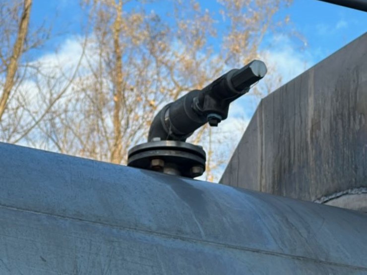 1982-heil-trailer-image-31