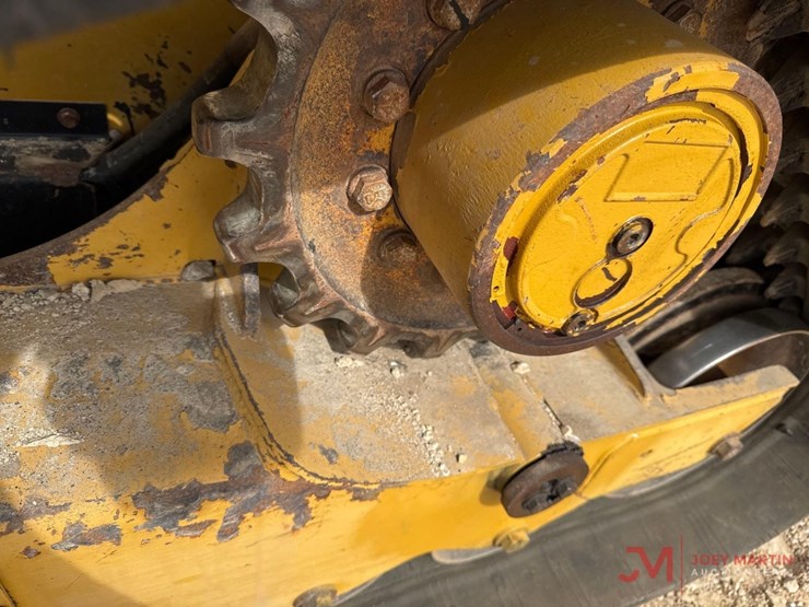 2019-caterpillar-289d-image-8