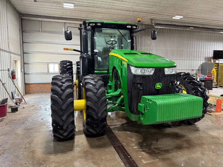john-deere-r-image-2