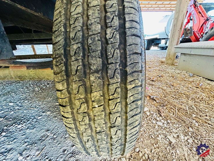 2011-keystone-hornet-platinum-31rbds-t/a-camper-trailer-image-43