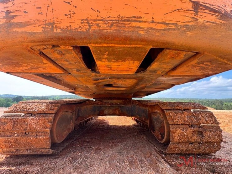 2015-case-cx350d-image-13