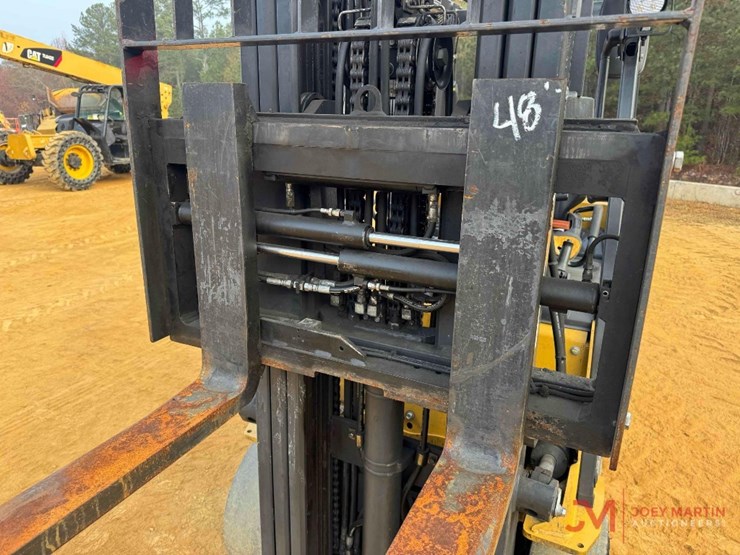 2022-caterpillar-2c6000-image-5