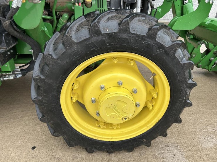 john-deere-5065e-image-95