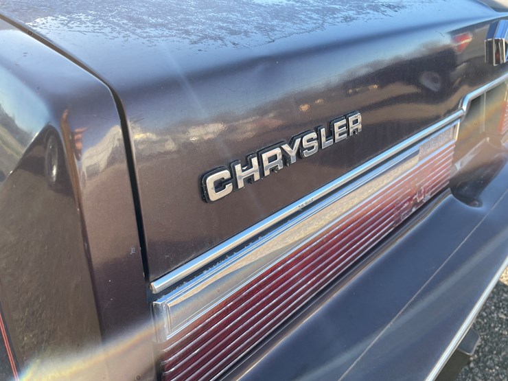 #1075-•-1982-chrysler-lebaron-convertible-(has-wi-title)-image-17