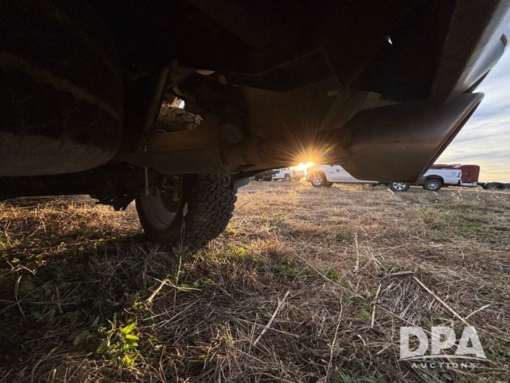 2019-dodge-1500-image-30