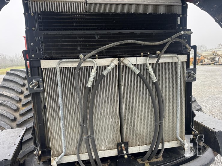 2012-case-ih-steiger-600-quadtrac-image-38