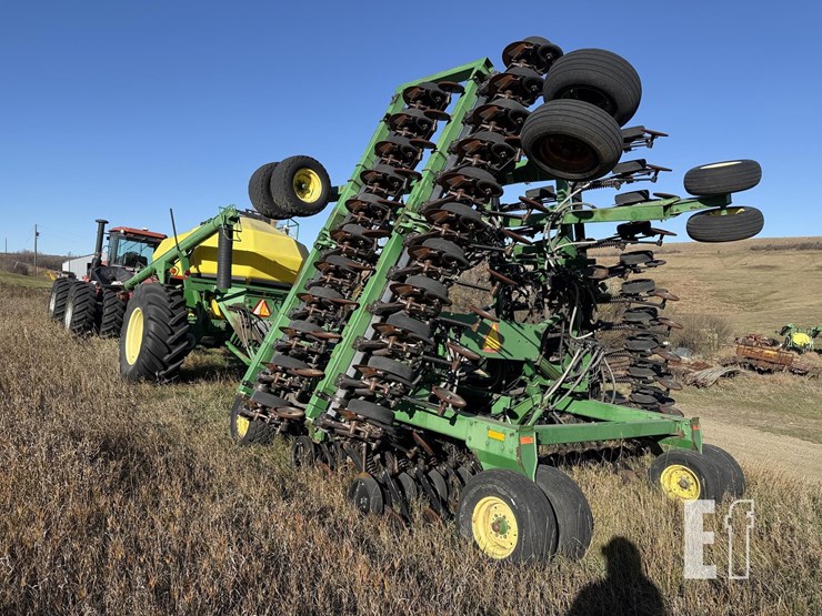 john-deere-1850-image-10