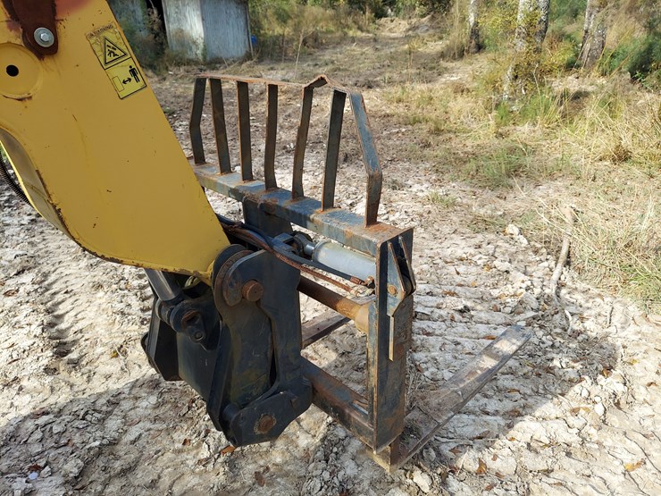 caterpillar-th350b-image-4