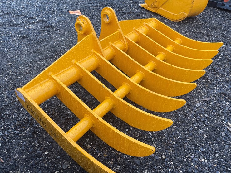 caterpillar-305-image-3