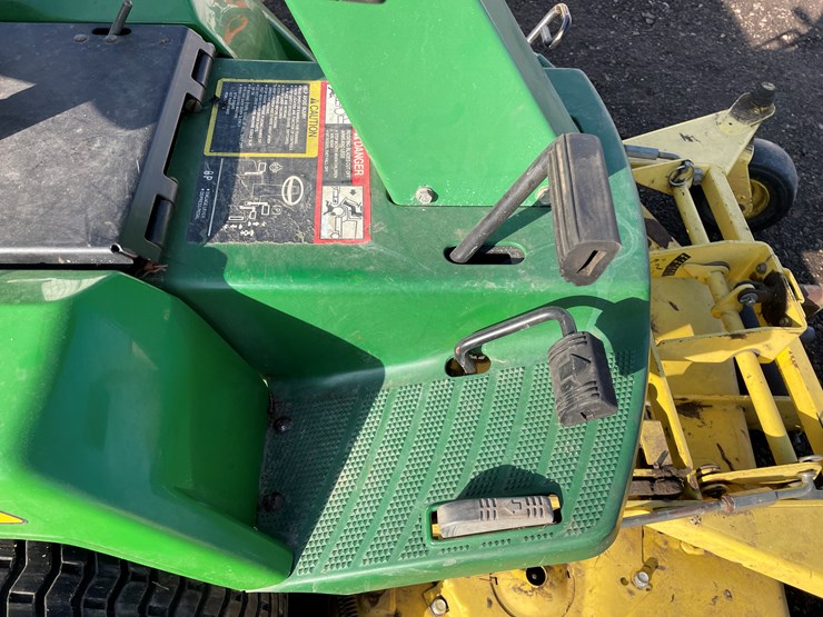 john-deere-f725-image-15