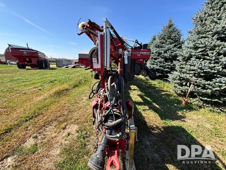 2012-case-ih-1240-image-21