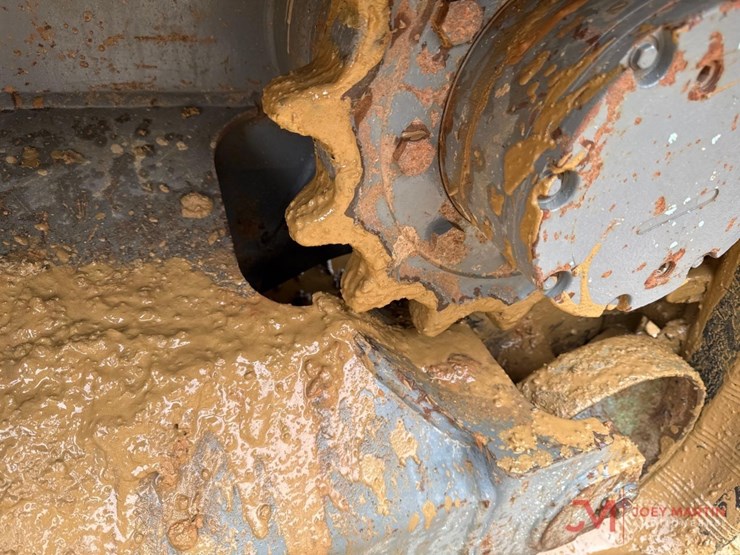 2020-takeuchi-tl8r-image-5