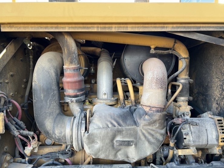 2006-caterpillar-160h-image-32