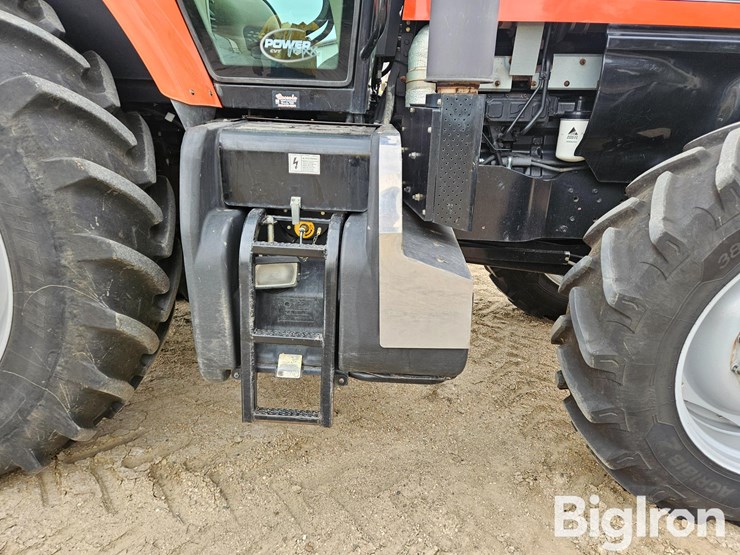 2007-agco-dt220a-image-14
