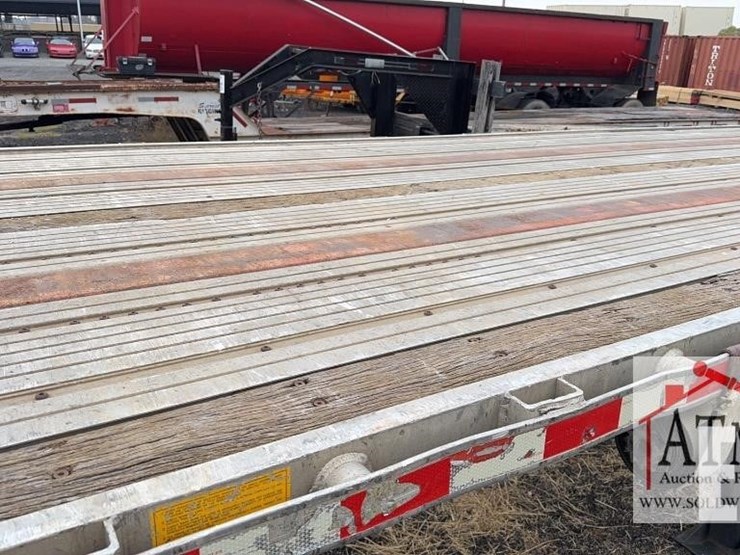 2003-utility-48-ft-image-3