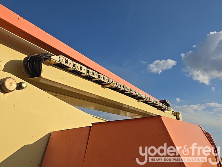 2014-jlg-800aj-image-36