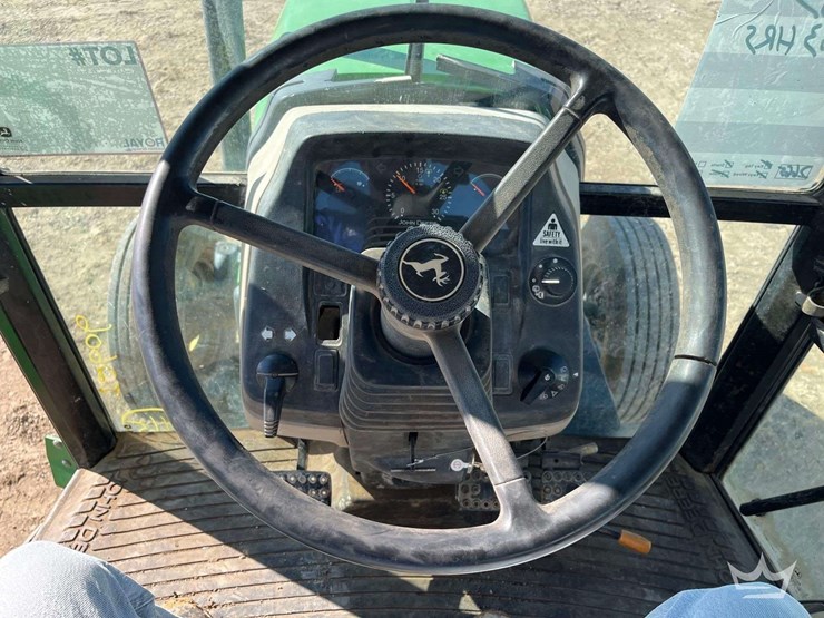 2007-john-deere-5225-image-12