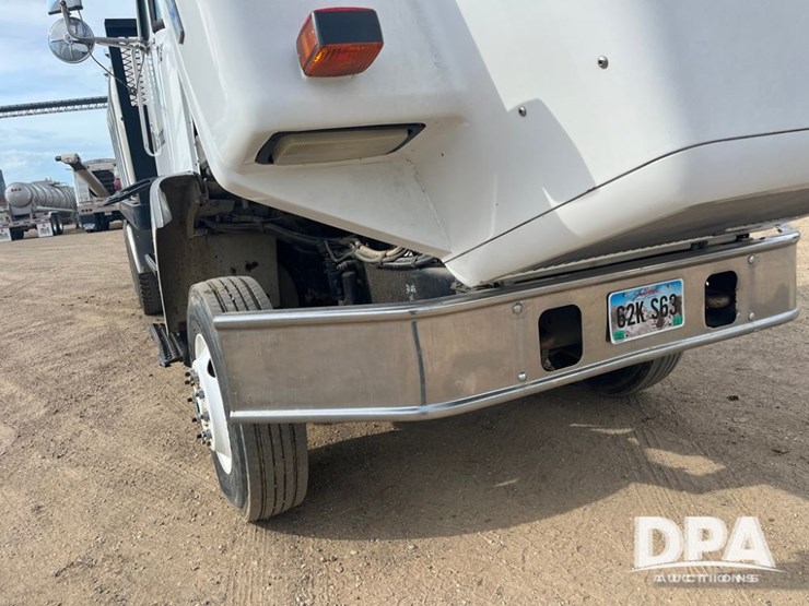 1993-white-gmc-liquid-truck-(dr8592-unit-129952)-image-28