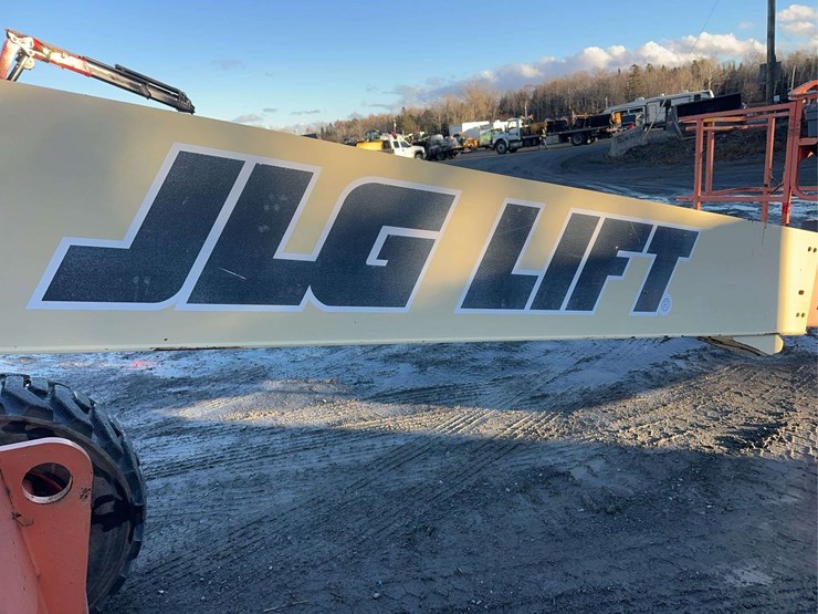 2001-jlg-600s-image-13