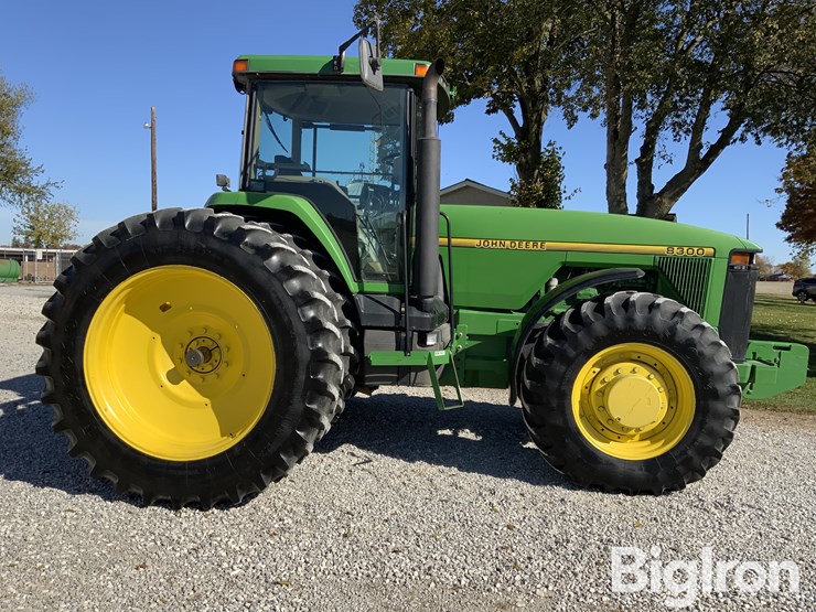 1997-john-deere-8300-image-4