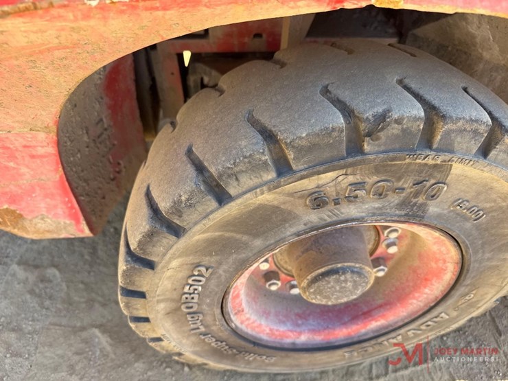 2022-hangcha-cd35-xw97f-straight-mast-forklift-image-10