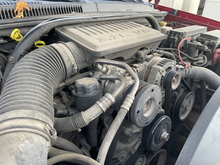 2005-jeep-grand-cherokee-laredo-image-39