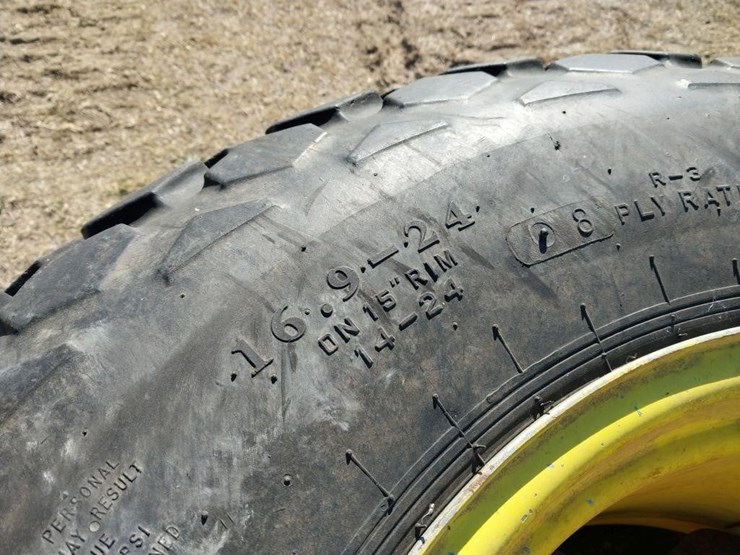 ford-tractor-image-4