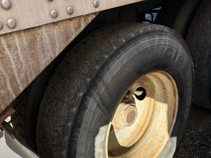 2000-great-dane-trailer-image-20