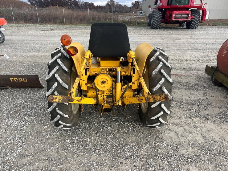 1969-international-cub-image-5