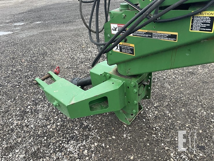 2018-john-deere-946-image-23