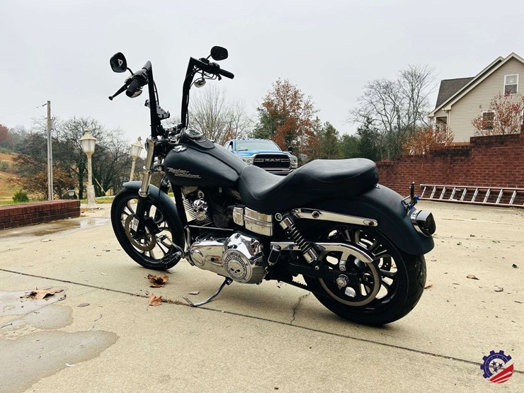 2006-harley-davidson-fxdb-dyna-street-bob-motorcycle-image-3