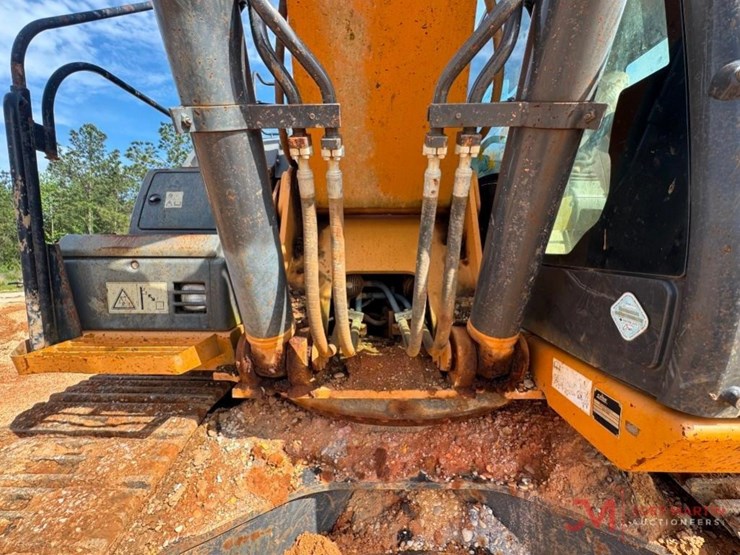 2015-case-cx350d-image-10