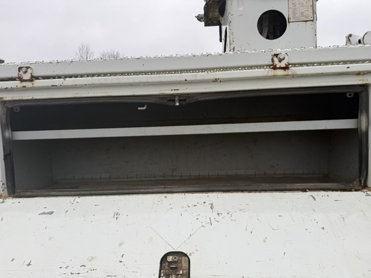 2006-international-7300-image-30