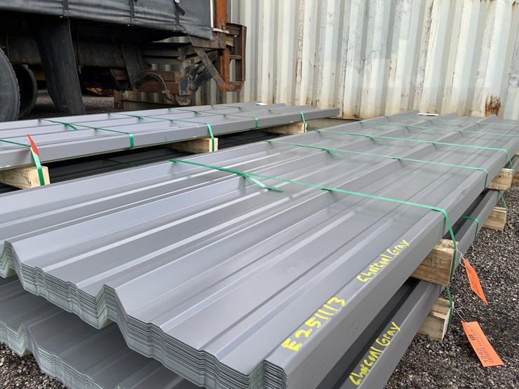#1241-•-12'-sheets-of-steel-siding-image-1
