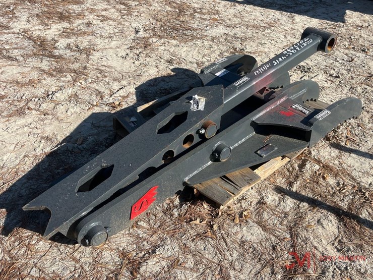 solesbee's-4-finger-excavtor-thumb-w/-hydraulic-cylinder-image-4