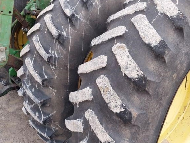 john-deere-4840-image-10