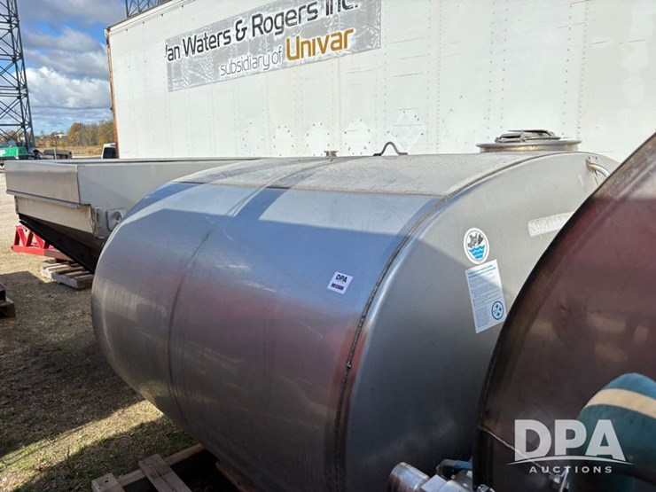 2011-mid-state-tank-(dr12608)-image-1