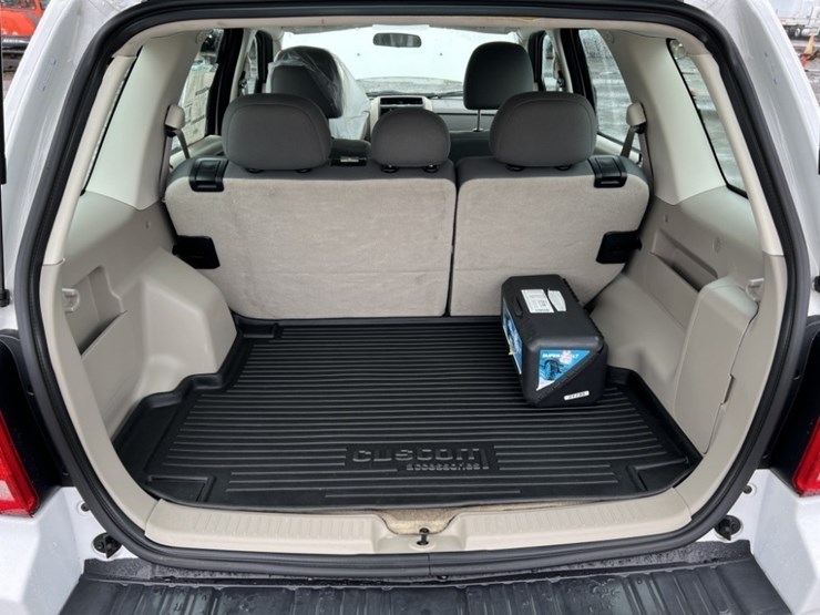 2009-ford-escape-image-19