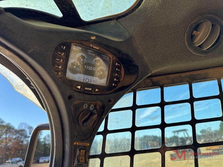 2017-bobcat-t595-image-21