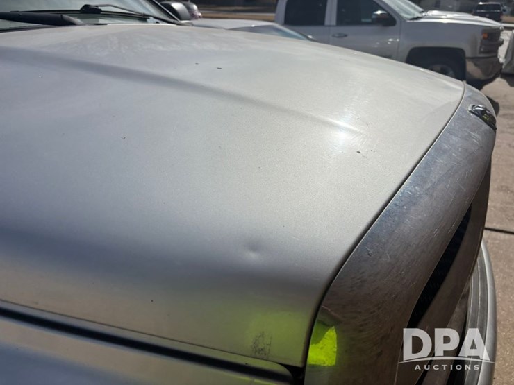 2004-dodge-2500-image-33