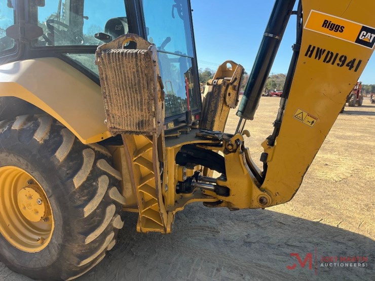 2017-caterpillar-420f-it-image-17