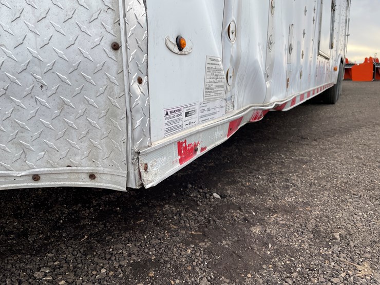 #1151-•-2021-freeway-36'-enclosed-trailer-image-29