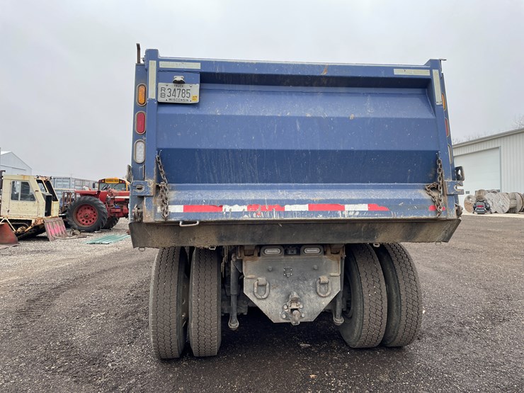 #1059-•-2021-mack-gr104b-quad-axle-dump-truck-(title-in-delay)-image-7