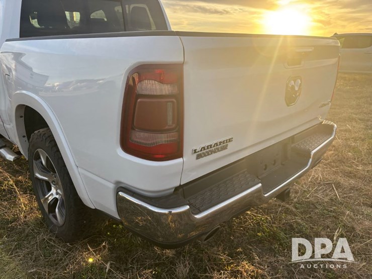 2019-dodge-1500-image-26